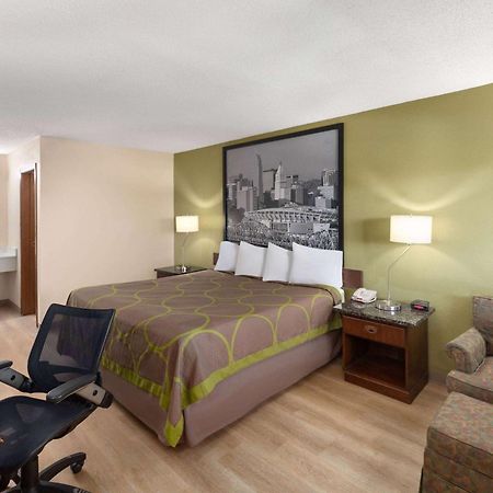 Super 8 By Wyndham Fort Mitchell Cincinnati Area Zewnętrze zdjęcie