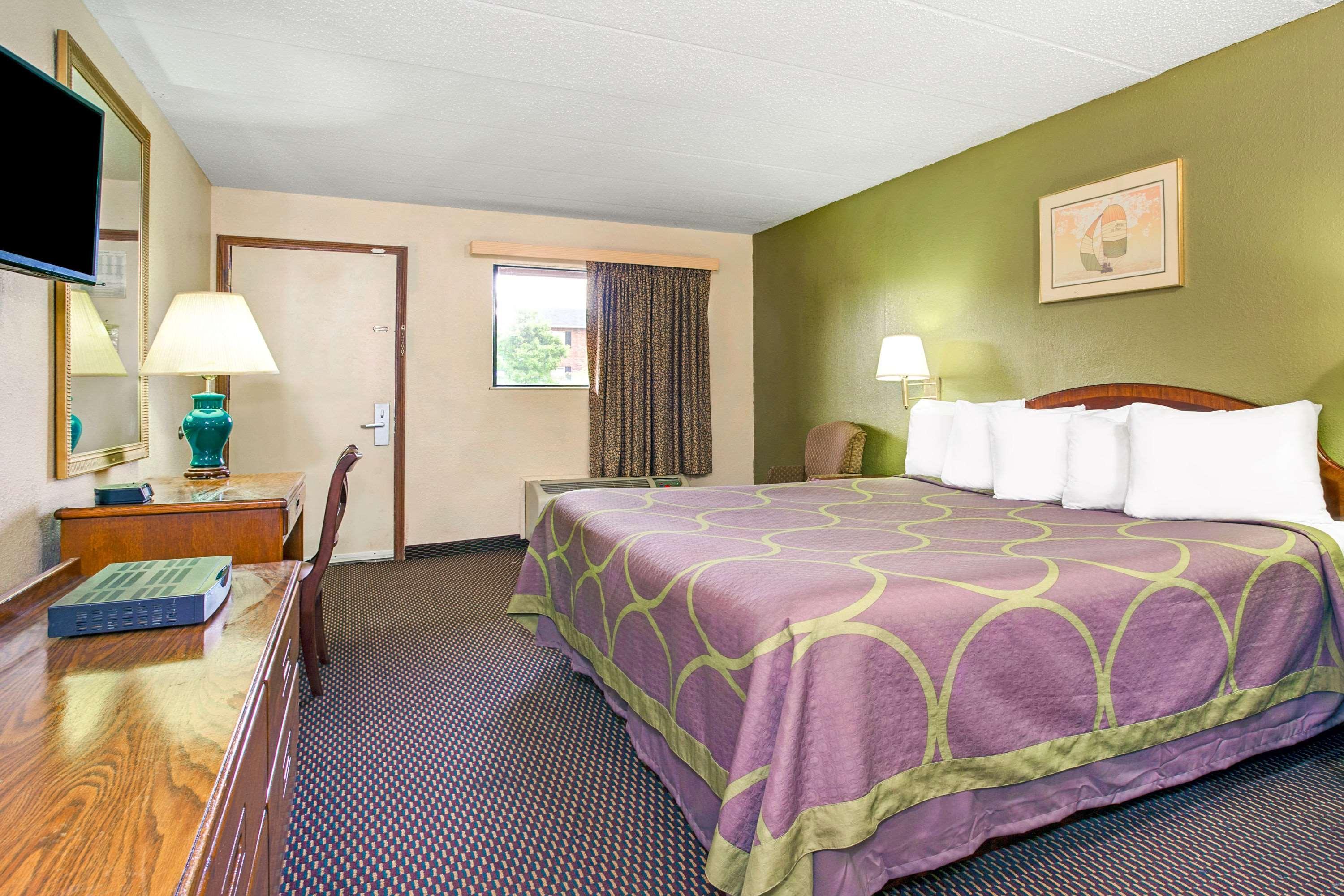 Super 8 By Wyndham Fort Mitchell Cincinnati Area Zewnętrze zdjęcie
