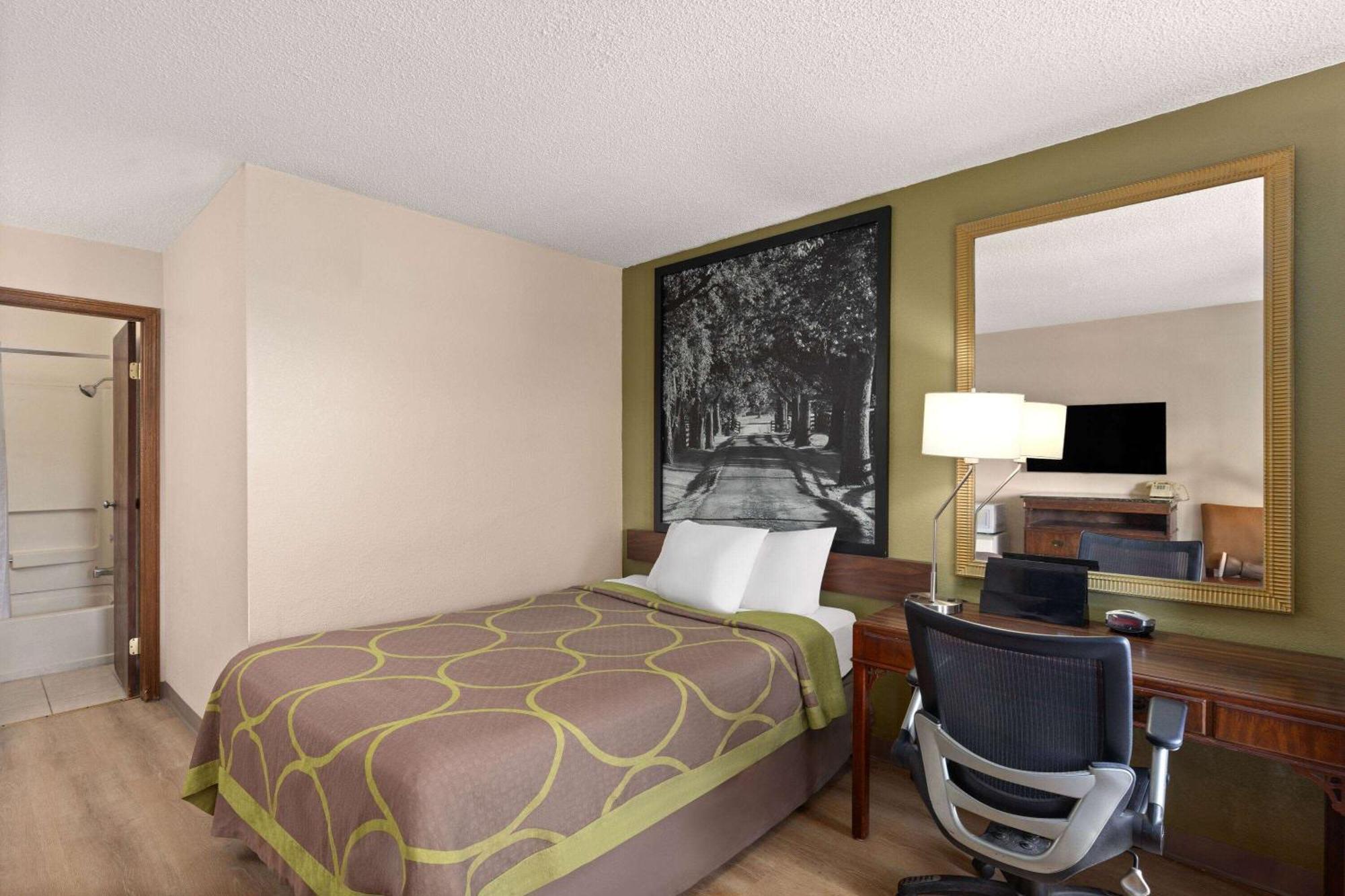 Super 8 By Wyndham Fort Mitchell Cincinnati Area Zewnętrze zdjęcie
