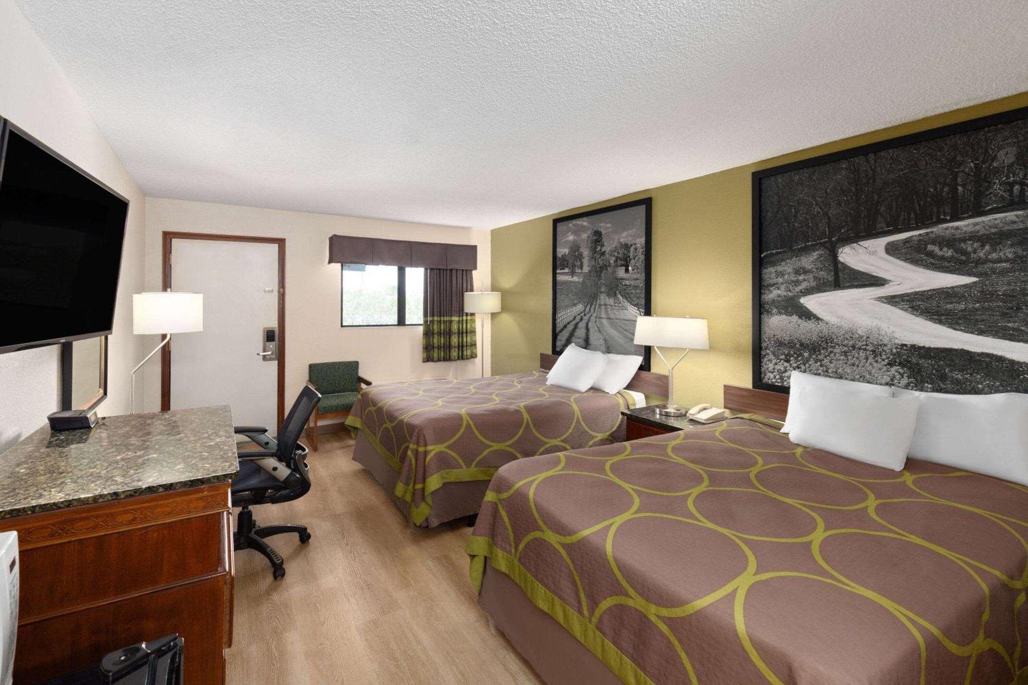 Super 8 By Wyndham Fort Mitchell Cincinnati Area Zewnętrze zdjęcie